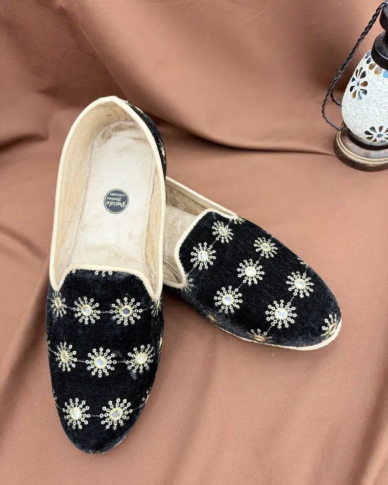 Men's black velvet Punjabi jutti loafers with star motif sequin work — men's jutti Calgary